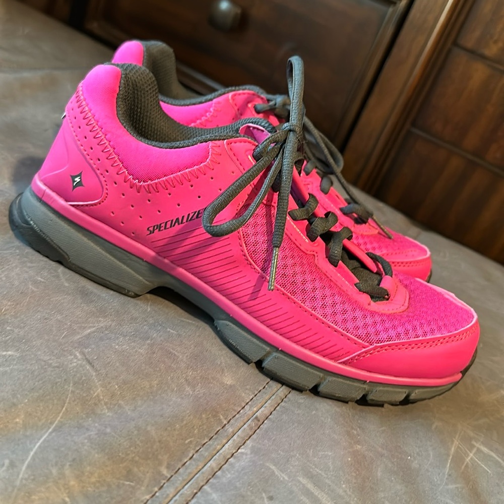 Pink/Magenta Specialized Clipless Cycling Shoes